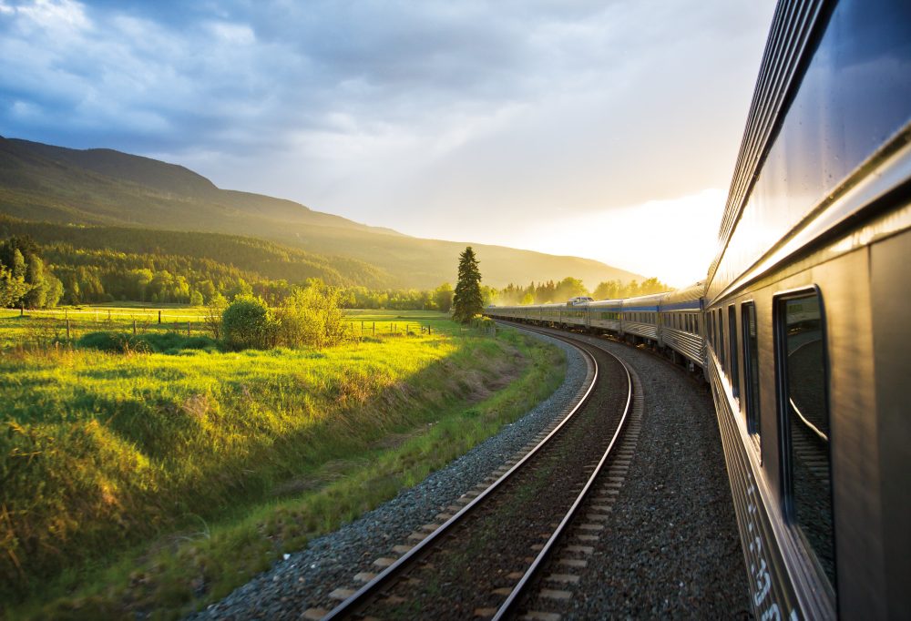 canada-via-rail-trein-zonsondergang-1000