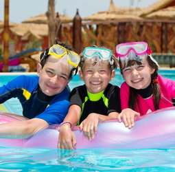 thumb_big_shutterstock_kinderen_snorkel