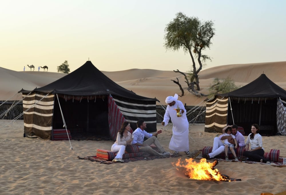 emiraten-dubai-safari-woestijn-kamp-jeep-1000
